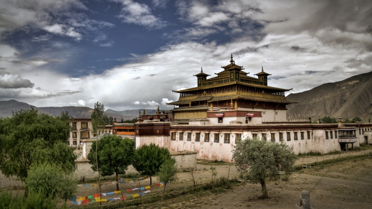 Tsedang Tibet